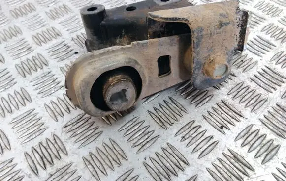 Nissan Qashqai Engine mount bracket 113604EA0A