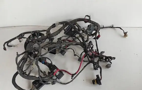 Dodge Challenger Engine installation wiring loom