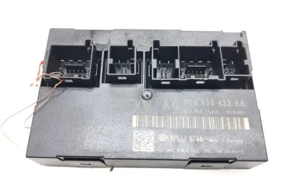 Volkswagen PASSAT B6 Central body control module 3C0959433aa