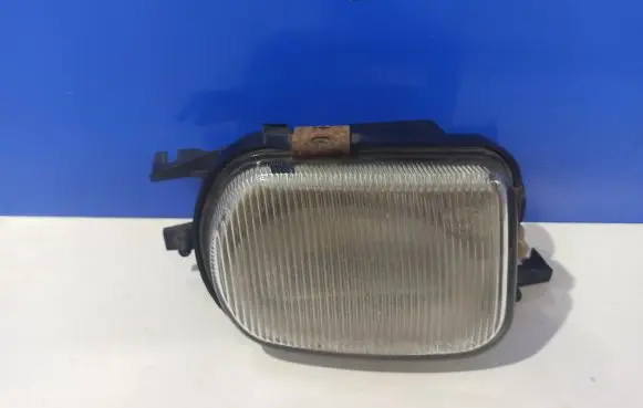 Mercedes-Benz C W203 Front fog light 2158200556