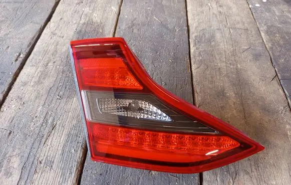 Hyundai Ioniq Tailgate rear/tail lights 92403G2