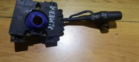 Nissan Almera Wiper control stalk