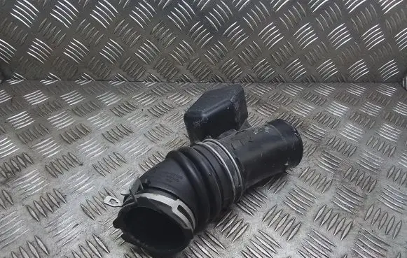 Toyota Prius+ (ZVW40) Air intake duct part 1788037100 1789437010