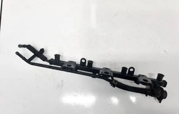 Fuel main line pipe