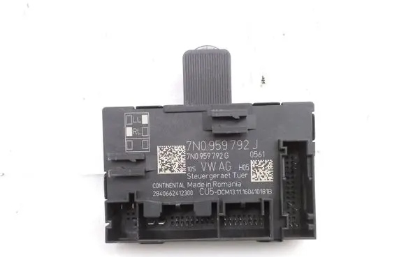 Seat Alhambra (Mk2) Door control unit/module 7N0959792J 7N0959792G