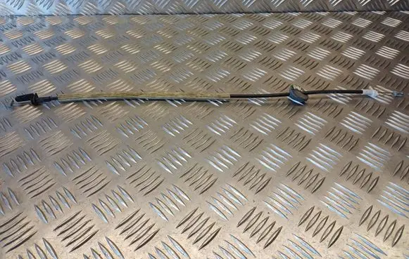 Ford Focus Front door cable line 994137