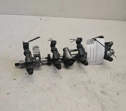 Fuel main line pipe