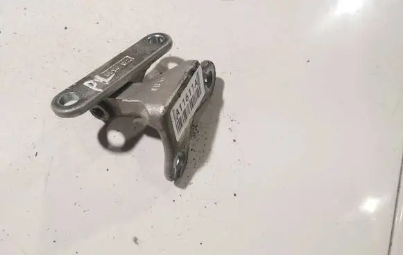 Mitsubishi Colt Front door upper hinge