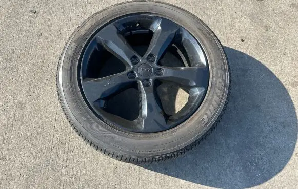 R20 alloy rim