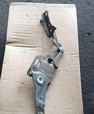 BMW X5 E70 Engine bonnet/hood hinges 7148347