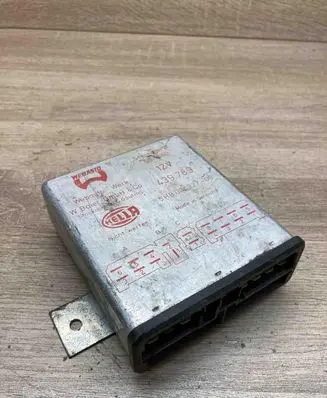 Audi 100 S4 C4 Auxiliary heating control unit/module 5HB00432700 439789 SG1560