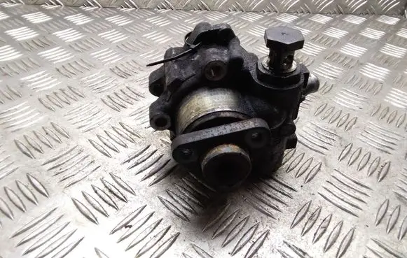 Audi A4 S4 B6 8E 8H Power steering pump 8E0145155N