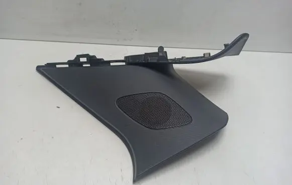 Audi Q3 8U (D)pillar trim (top) 8U0867246