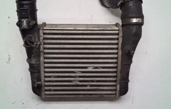 Audi A4 S4 B7 8E 8H Intercooler radiator 8E0145805AA