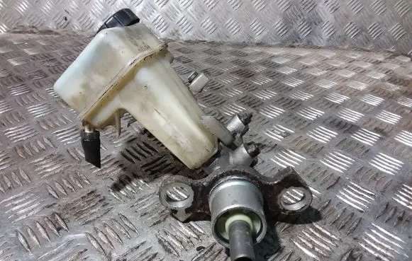 Opel Vectra C Master brake cylinder 320670692