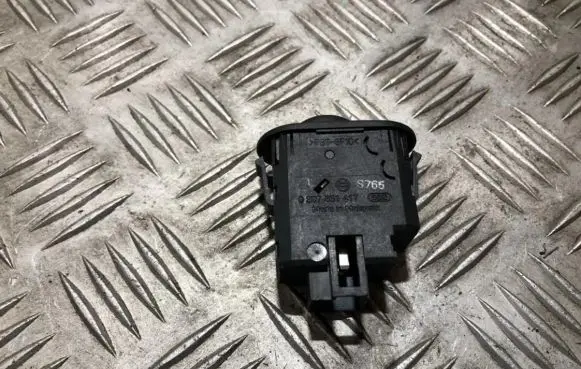 Ford Ka Headlight level height control switch 307851417 98fgi3x069