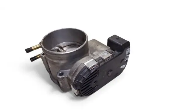 Audi A6 S6 C5 4B Throttle valve 078133062B