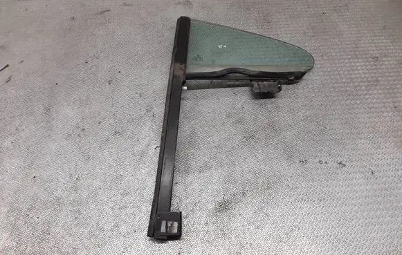 Volkswagen PASSAT CC Rear vent window glass 