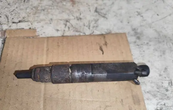 Ford Galaxy Fuel injector 028130201g