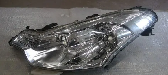 Citroen C-Crosser Headlight/headlamp 255099