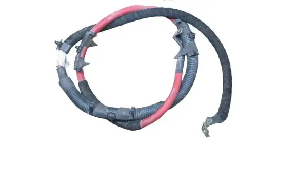 Iveco Daily 5th gen Positive cable (battery) 61253023 5801379008 122972A