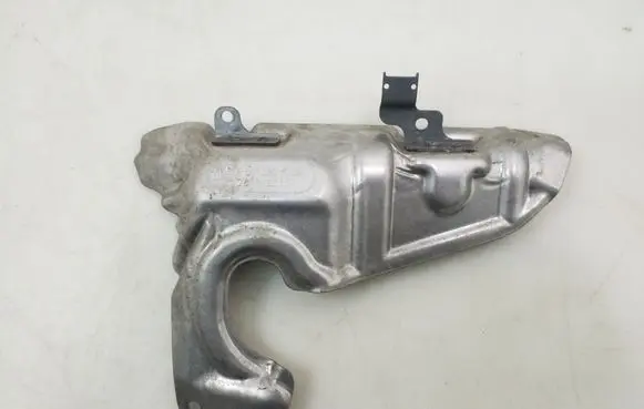 Mercedes-Benz A W176 Other engine bay part A6510961068