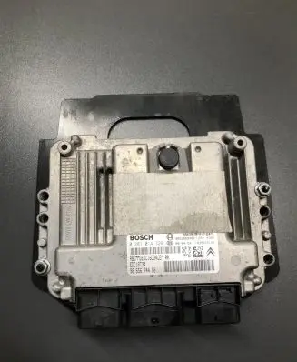 Peugeot 3008 I Engine control unit/module 0281014729 966567449780 EDC16C34