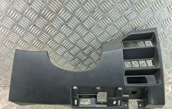 Nissan X-Trail T32 Dashboard lower bottom trim panel 681064CE0A