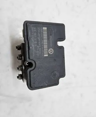 Volkswagen Golf V ABS Pump 1K0907379N
