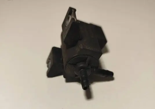 Toyota Corolla Verso AR10 Valve vacuum 258600R010 72828606