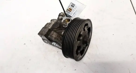 Honda FR-V Power steering pump