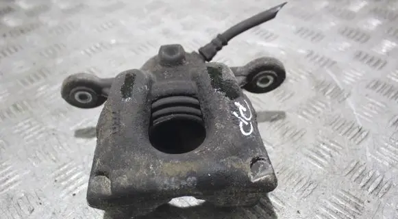BMW 1 E81 E87 Front brake caliper