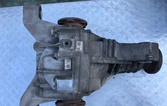 Audi Q7 4L Rear differential JTQ 0AB525017F H1353226