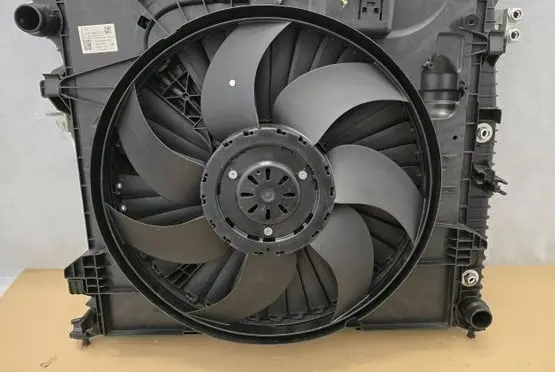 Mercedes-Benz ML AMG W166 Electric radiator cooling fan A0999060900 929892103 1221501356
