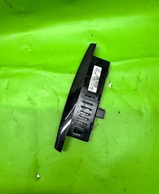 Mercedes-Benz E W212 Parking PDC sensor display screen A0015424623 402990001