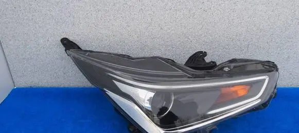 Toyota Aygo AB40 Headlight/headlamp 