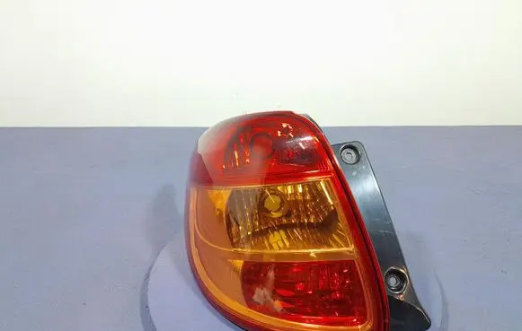 Suzuki SX4 Rear/tail lights 22016684