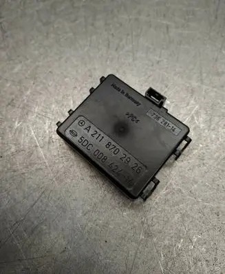 Mercedes-Benz E W211 Rain sensor A2118702926 5DC00842414