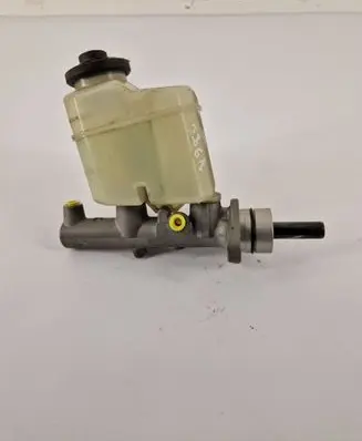 Toyota Camry Master brake cylinder 13231110410