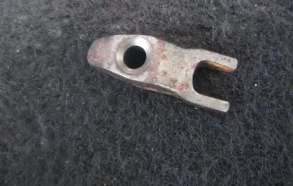 KIA Ceed Fuel Injector clamp holder