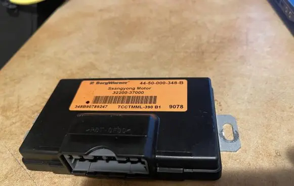 SsangYong Korando Other devices 32220037000 4455000348B