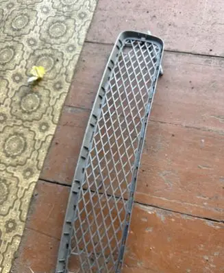 BMW X5 E70 Front bumper lower grill 7163956