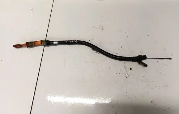 Skoda Fabia Mk2 (5J) Oil level dip stick 06a103663a