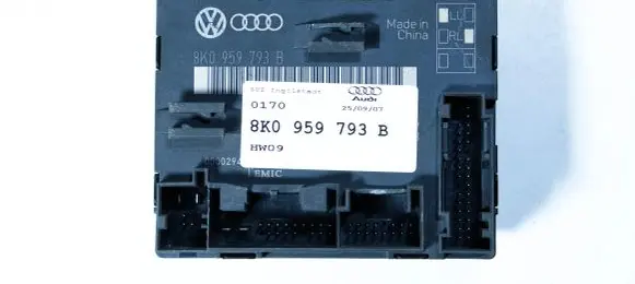 Audi A4 S4 B8 8K Door control unit/module 8K0959793B