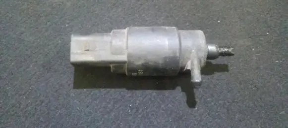 Audi A6 S6 C5 4B Windscreen/windshield washer pump 1j5955651