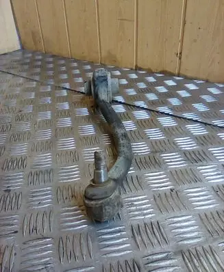 Mercedes-Benz C W203 Front lower control arm/wishbone