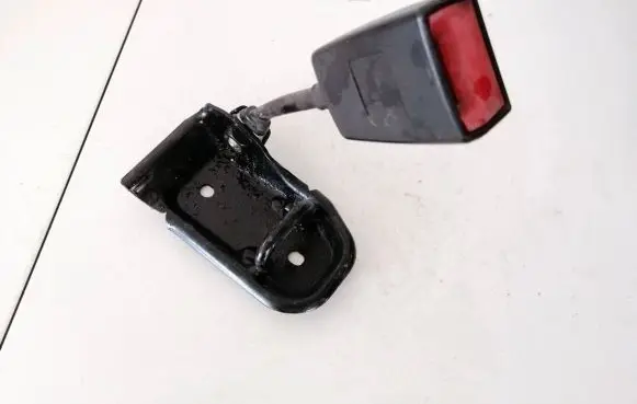 Fiat Doblo Front seatbelt buckle 7096t002 08111819