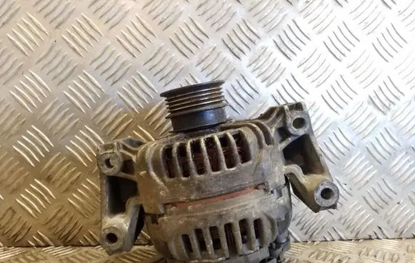 Opel Zafira A Generator/alternator 0124415025