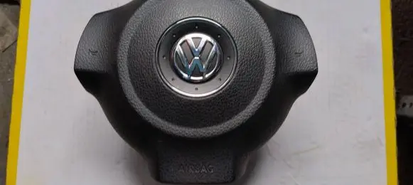 Volkswagen Golf VI Steering wheel airbag 5K0880201P