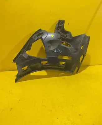 Front bumper mounting bracket